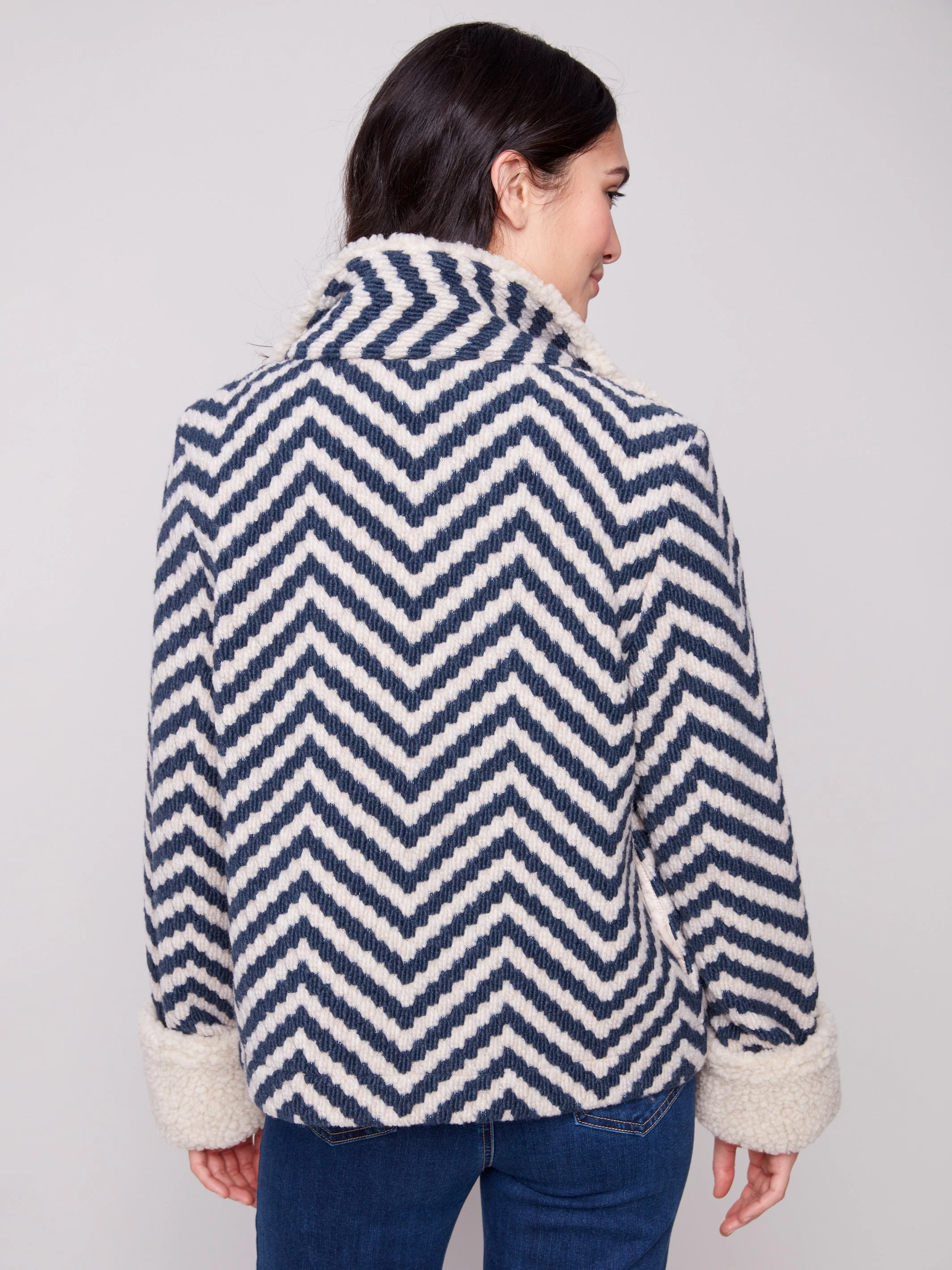 Chevron Bouclé Short Jacket With Sherpa Trim - Navy - WHSBYS