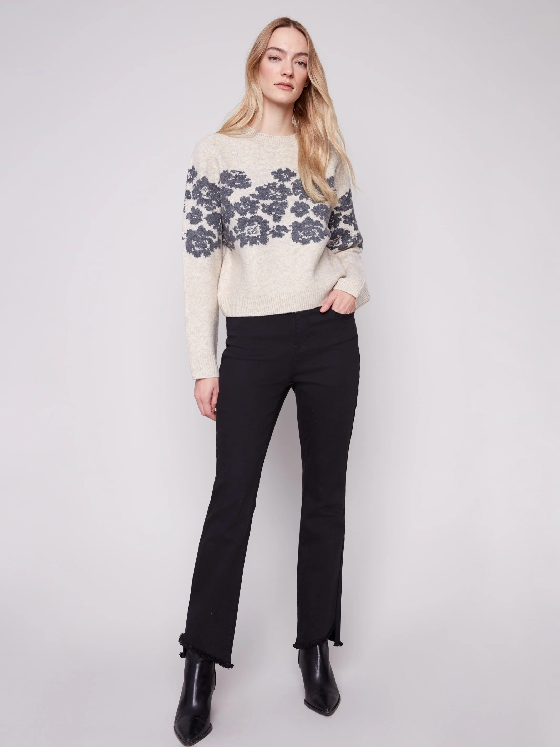 Flower Jacquard Crew Neck Sweater - Heather Vanilla - WHSBYS