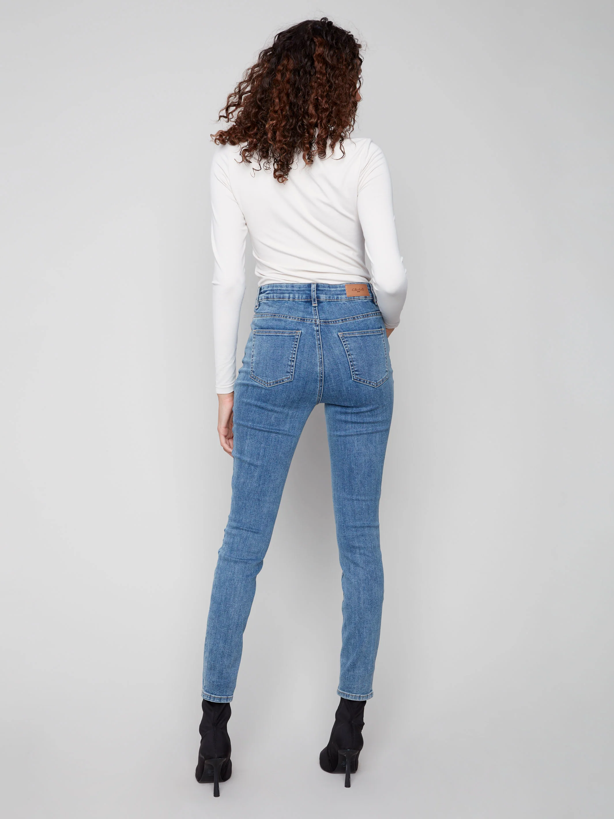 Carine Skinny Jeans - Medium Blue - WHSBYS