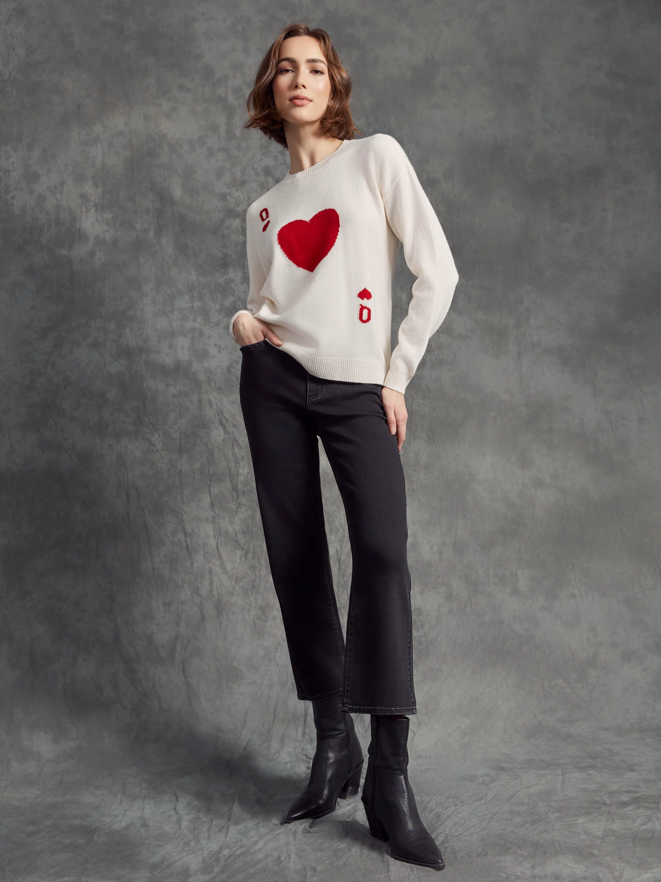 Jacquard Plush Knit Crew Neck Sweater - Queen - WHSBYS