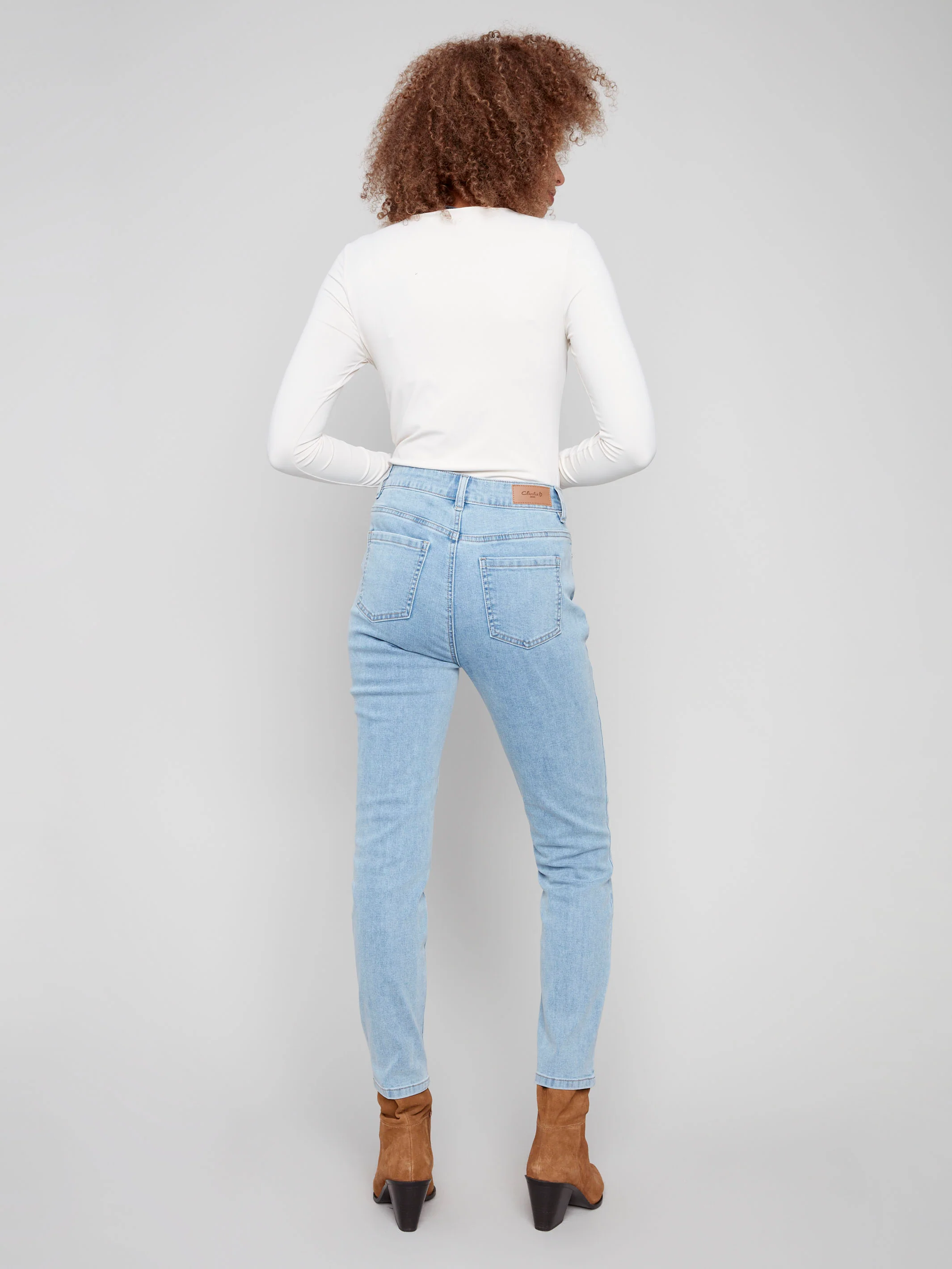 Claudia Slim Leg Jeans - Light Blue - WHSBYS