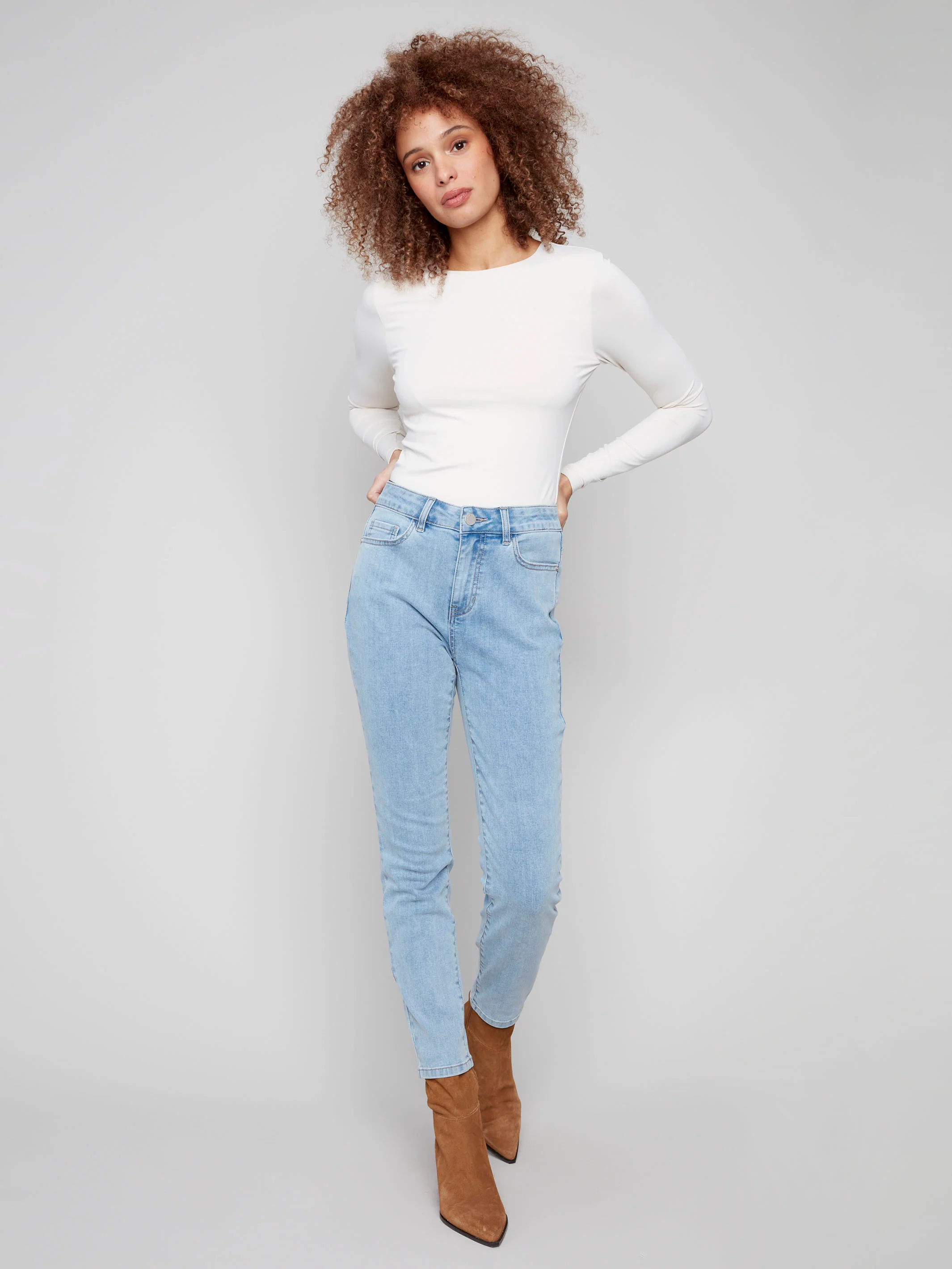 Claudia Slim Leg Jeans - Light Blue - WHSBYS