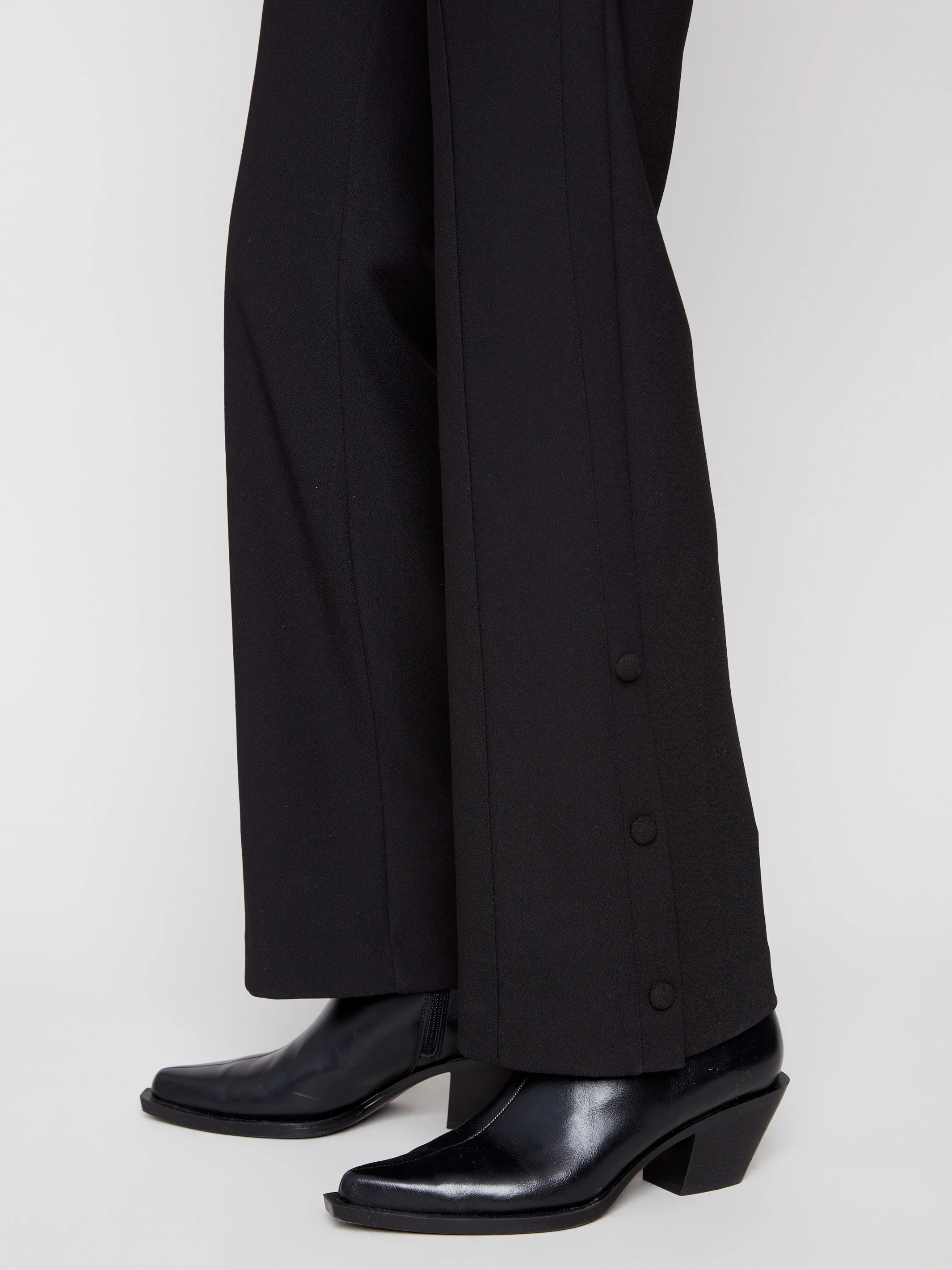 Gutsy Crepe Flare Pants - Black - WHSBYS