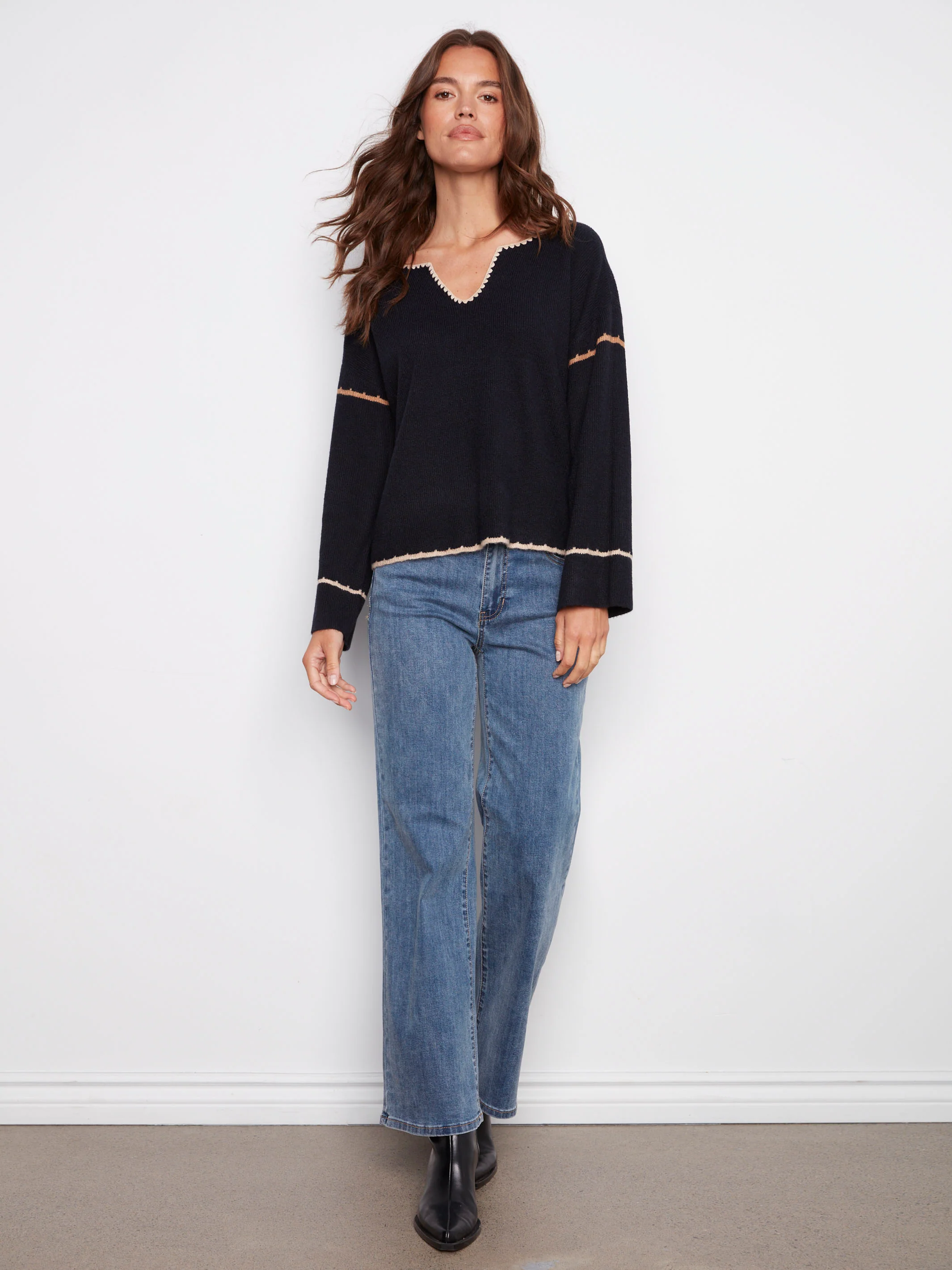 Embroidered Ribbed Sweater With Notch Neck - Navy - WHSBYS