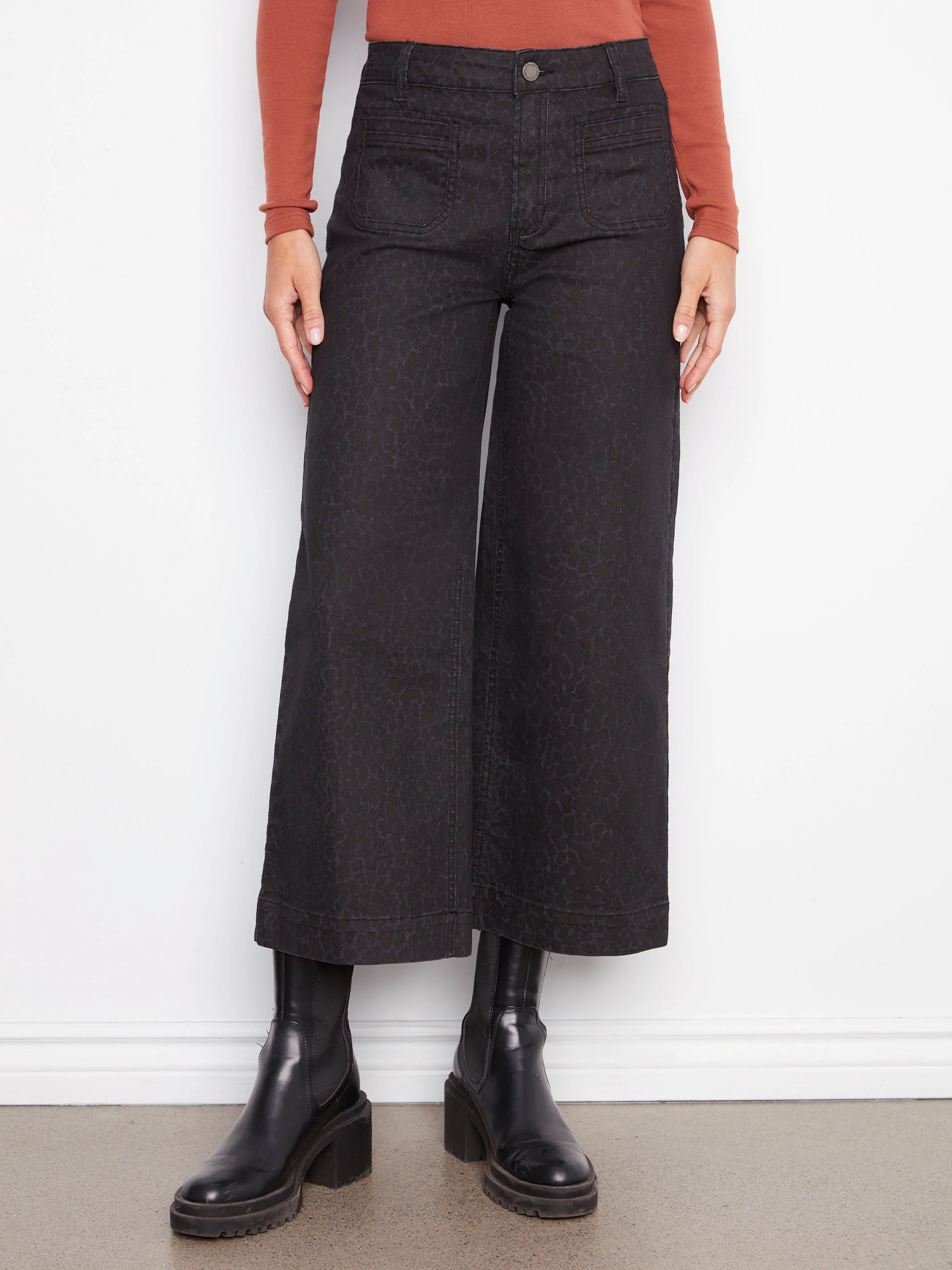 Printed Patch Pocket Flare Pants - Leopard - WHSBYS