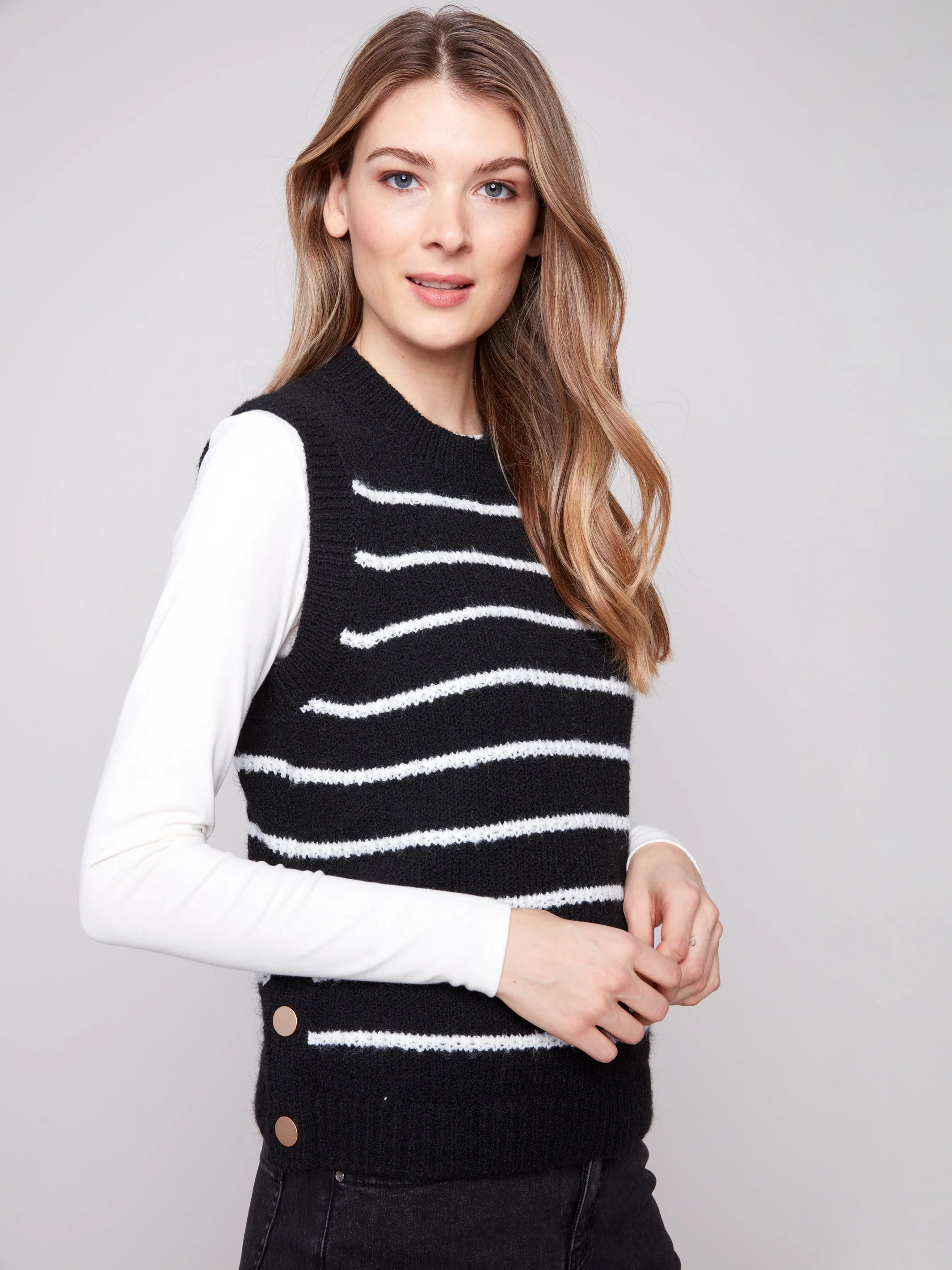 Striped Sleeveless Sweater Vest - Black - WHSBYS