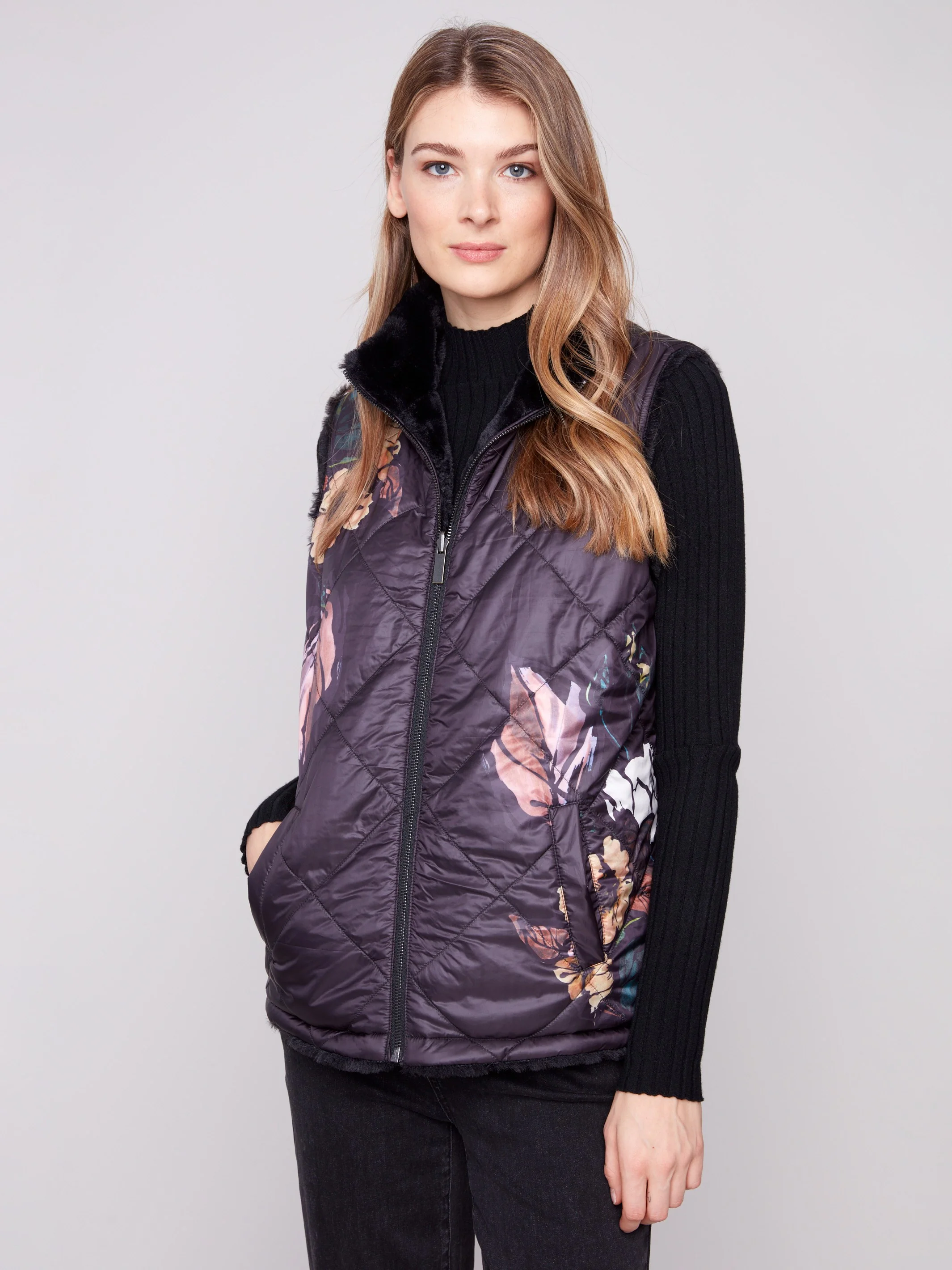 Printed Reversible Quilted Faux Fur Vest - Black - WHSBYS