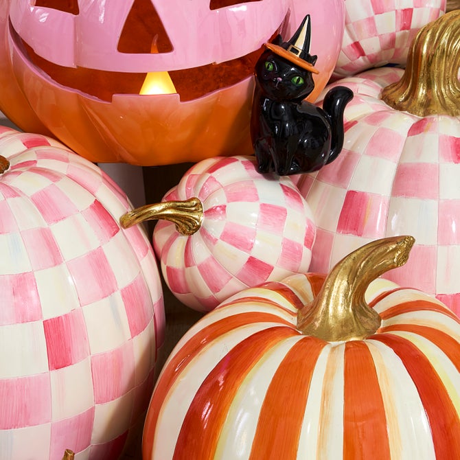 Bubblegum Pink Check Mini Pumpkin - {current_domain}