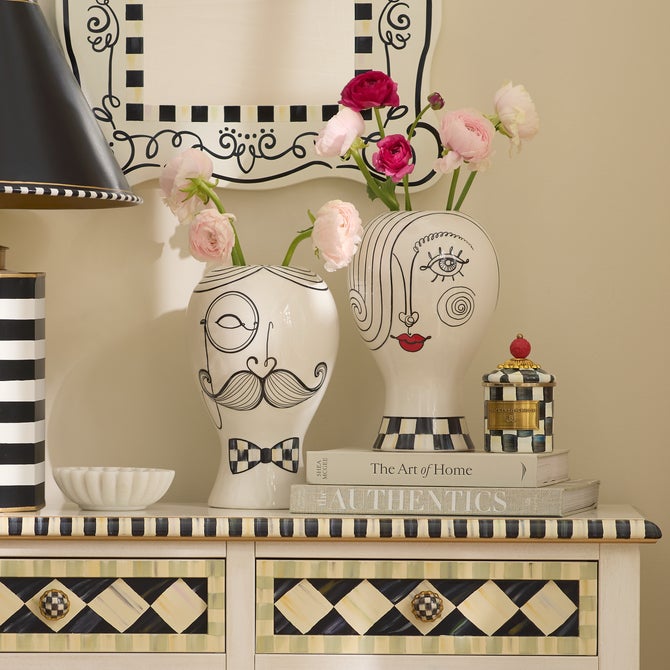 Doodles Lady Head Vase - {current_domain}