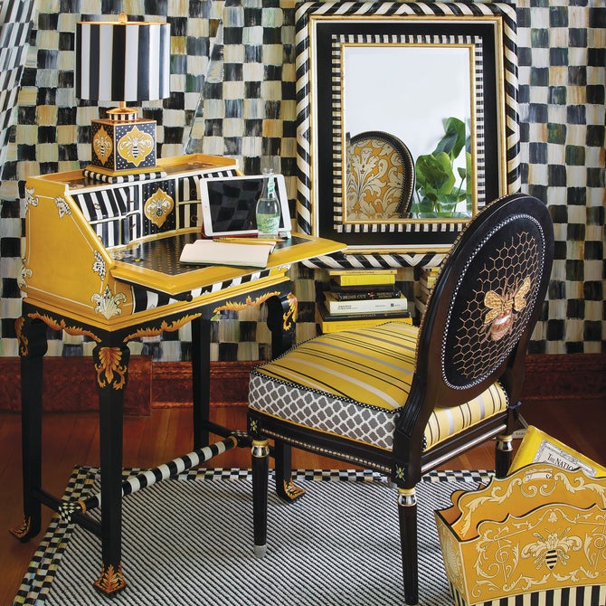 Queen Bee Side Chair - {current_domain}