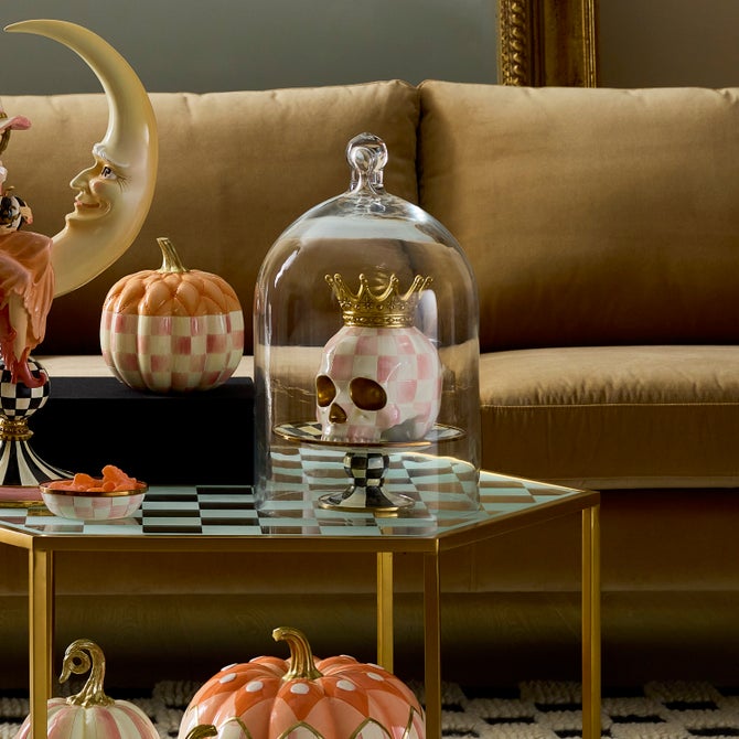 Rosy Check Crowned Skull - {current_domain}