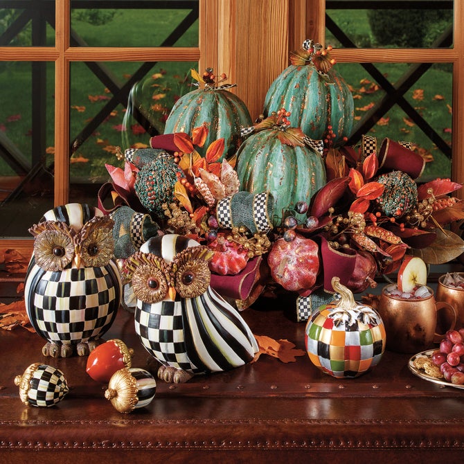 Courtly Stripe Owl - {current_domain}