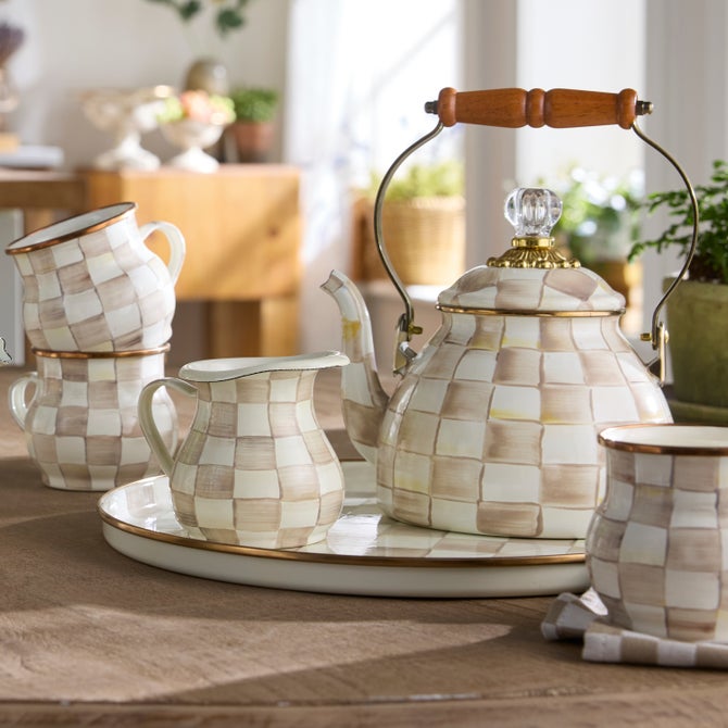 Mocha Check Round Tray - {current_domain}