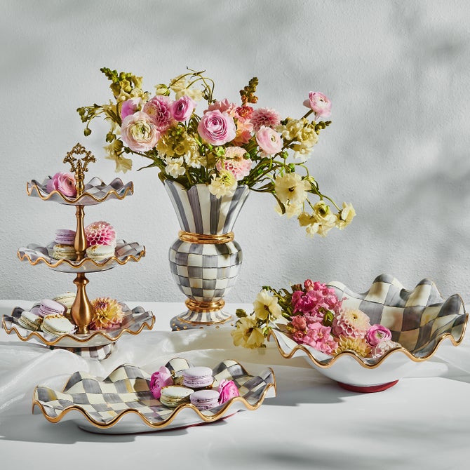 Check Ceramic Serving Platter - {current_domain}