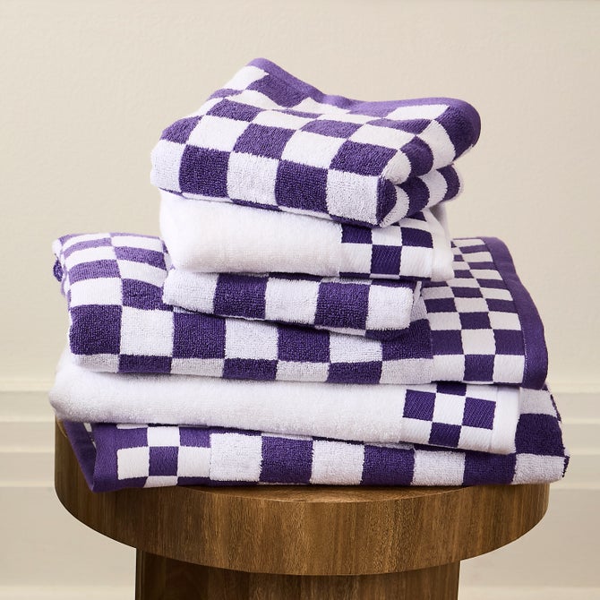 Plum Check Hand Towel - {current_domain}