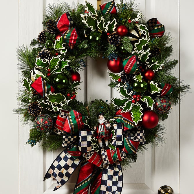 Tartastic Illuminated Wreath - {current_domain}