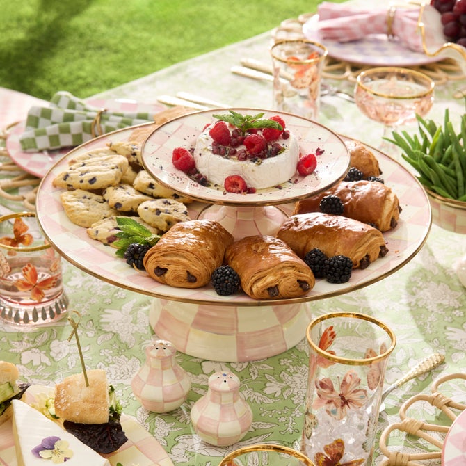 Check Pedestal Platter - {current_domain}