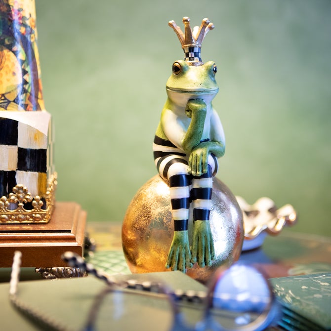 Fergal Frog on Ball - {current_domain}