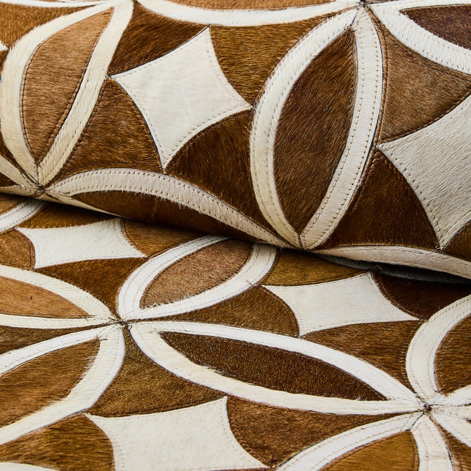 Mocha Kyoto Hair on Hide 6' Round Rug - {current_domain}