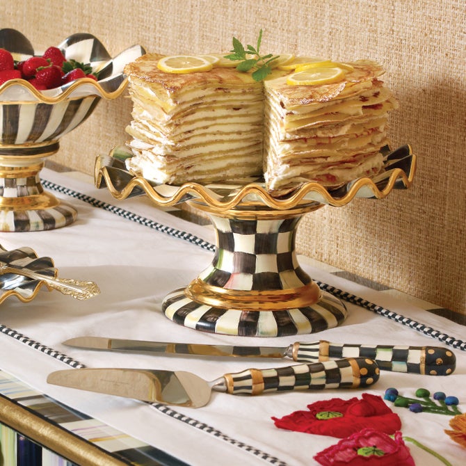 Check Fluted Ceramic Cake Stand - {current_domain}