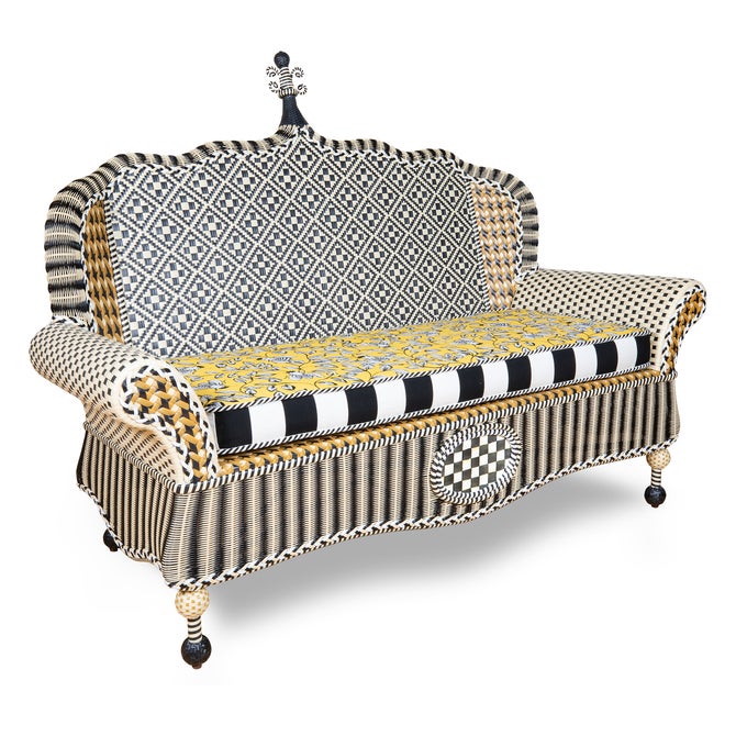 Queen Bee Courtyard Outdoor Loveseat - {current_domain}