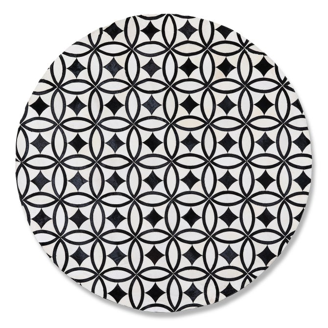 White Kyoto Hair on Hide 6' Round Rug - {current_domain}