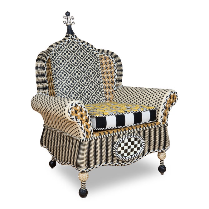 Queen Bee Courtyard Outdoor Wing Chair - {current_domain}