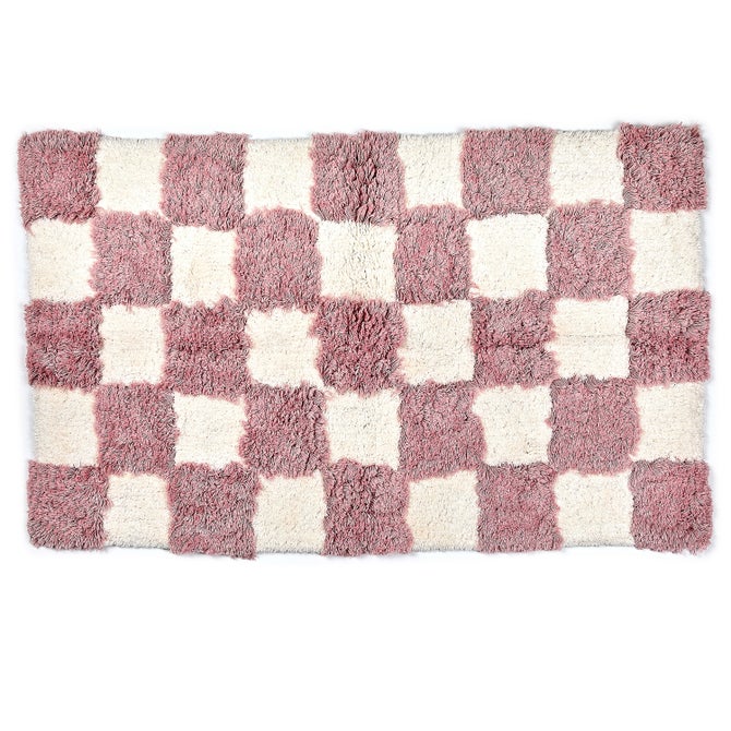 Checkerboard Bath Rug - {current_domain}