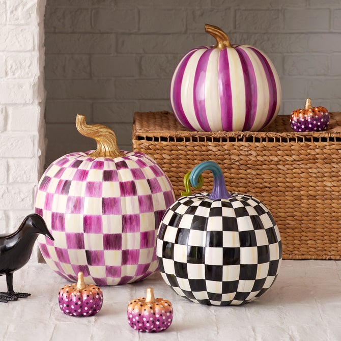 Plum Stripe Medium Pumpkin - {current_domain}