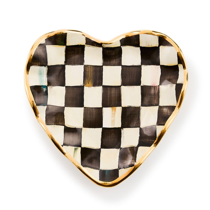 Courtly Check Fluted Heart Plate - {current_domain}