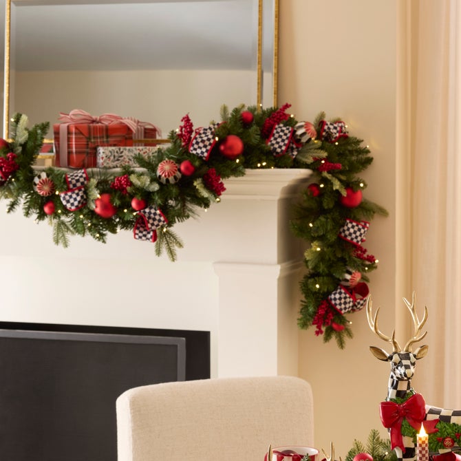 Merry Christmas Illuminated Garland - {current_domain}