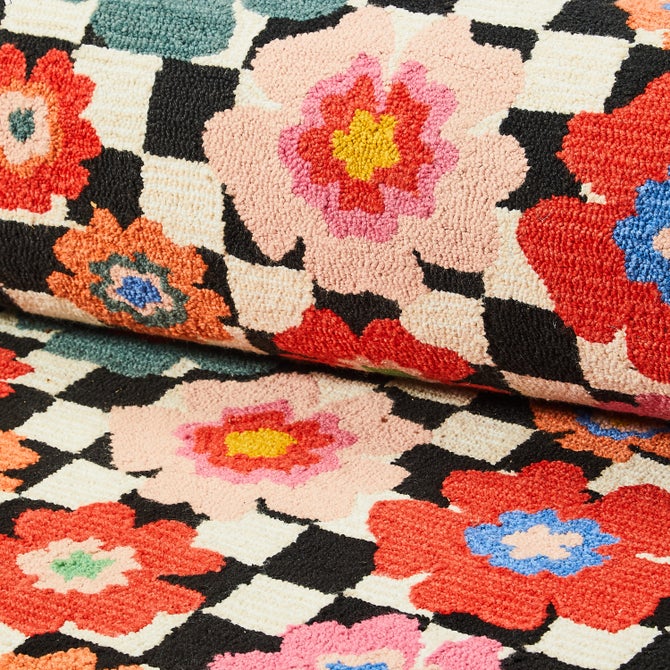 Checked Dolce Vita 8' x 10' Indoor/Outdoor Rug - {current_domain}