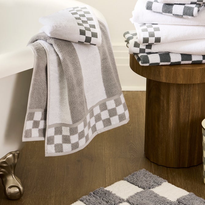 Sterling Stripe Bath Towel - {current_domain}