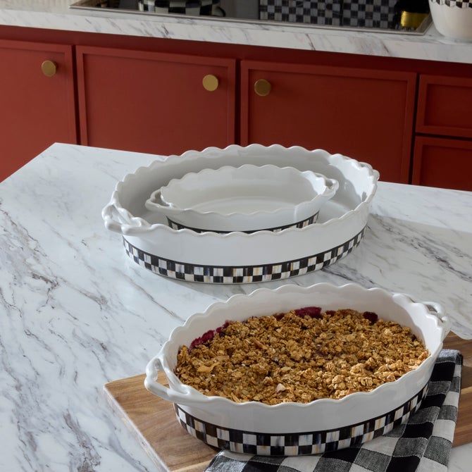 Courtly Check Everyday Large Oval Baker - {current_domain}