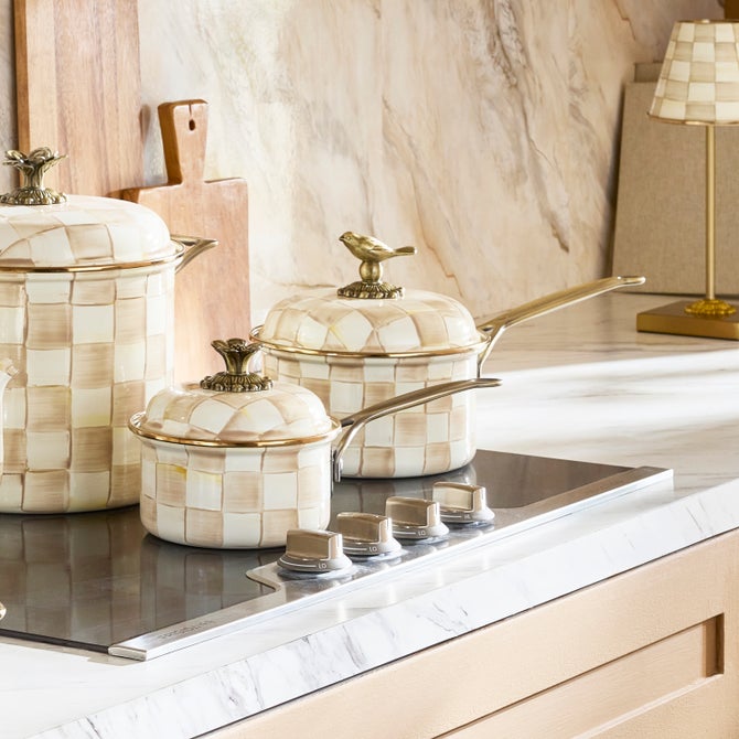 Mocha Check 2.5 Qt. Saucepan - {current_domain}