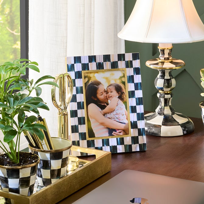 Courtly Check Lacquer 4