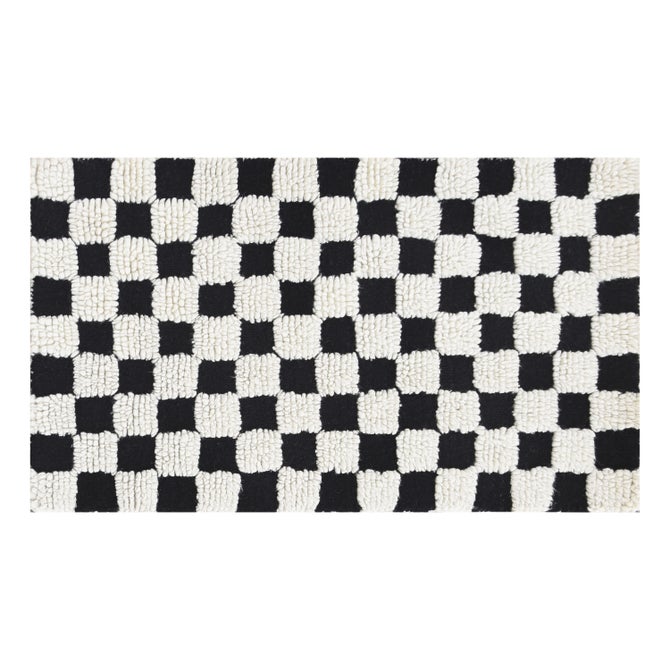 Checkboard Rug - {current_domain}
