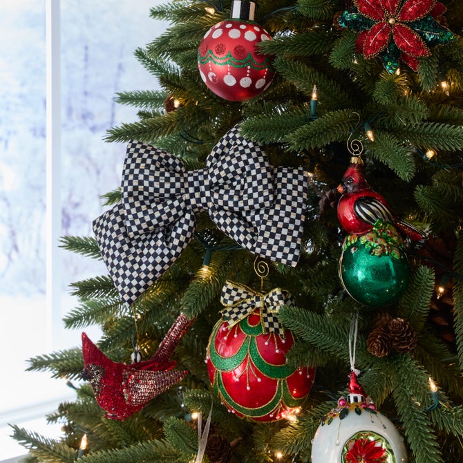 Courtly Check Small Bow - {current_domain}