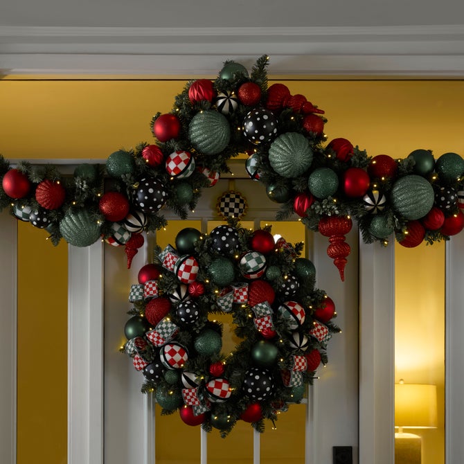 Check It Out Illuminated Garland - {current_domain}