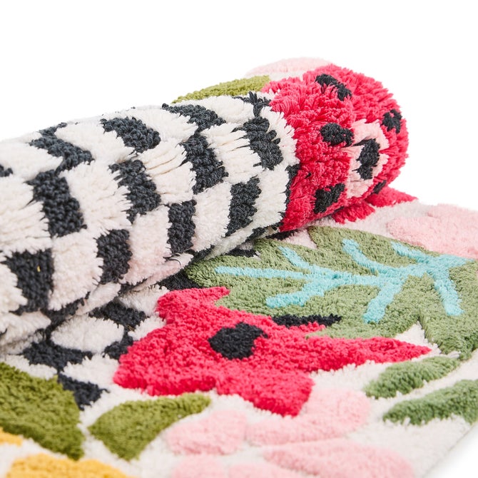 Flower Checkerboard Bath Rug - {current_domain}