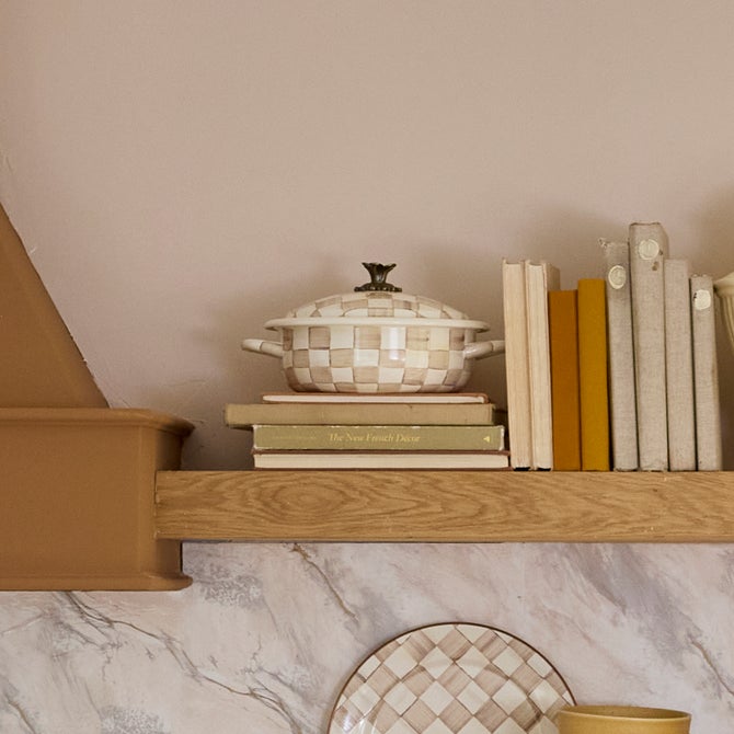 Mocha Check Medium Casserbole - {current_domain}