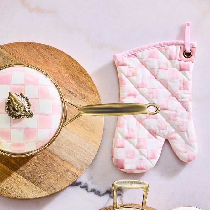 Check Oven Mitts - {current_domain}