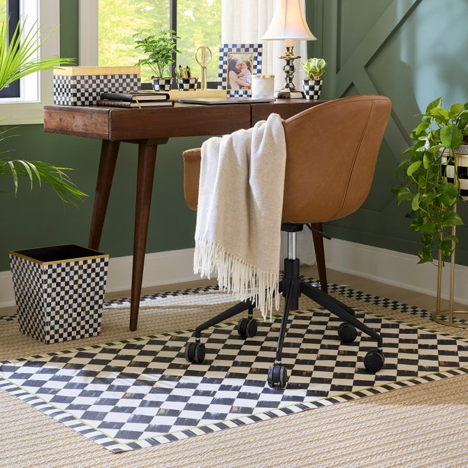 Check Floor Mat - {current_domain}