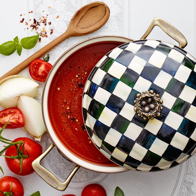 Courtly Check 3 Quart Casserole - {current_domain}