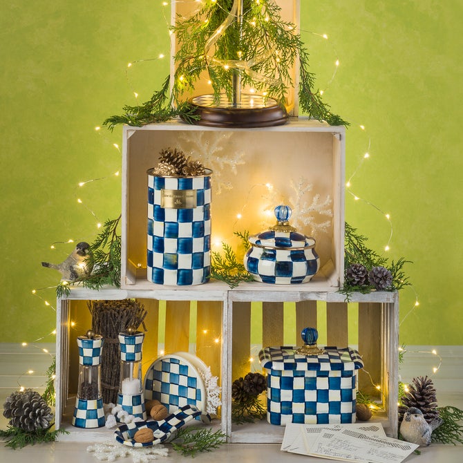 Royal Check Napkin Holder - {current_domain}