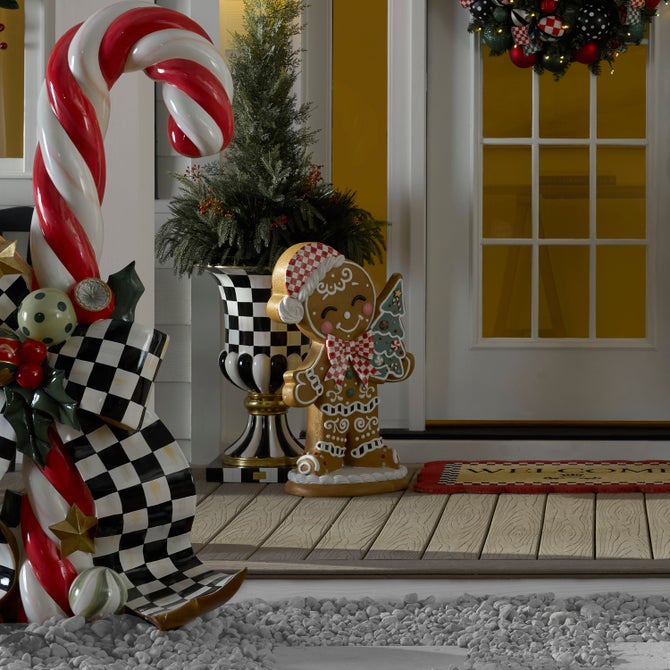 Gingerbread Trophy Boy - {current_domain}