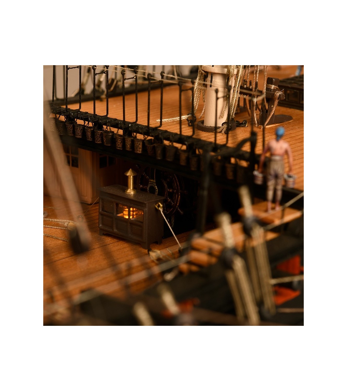 HMS VICTORY Trafalgar 1805 - ANATOMY Version - 1:84 Wooden Scale Model