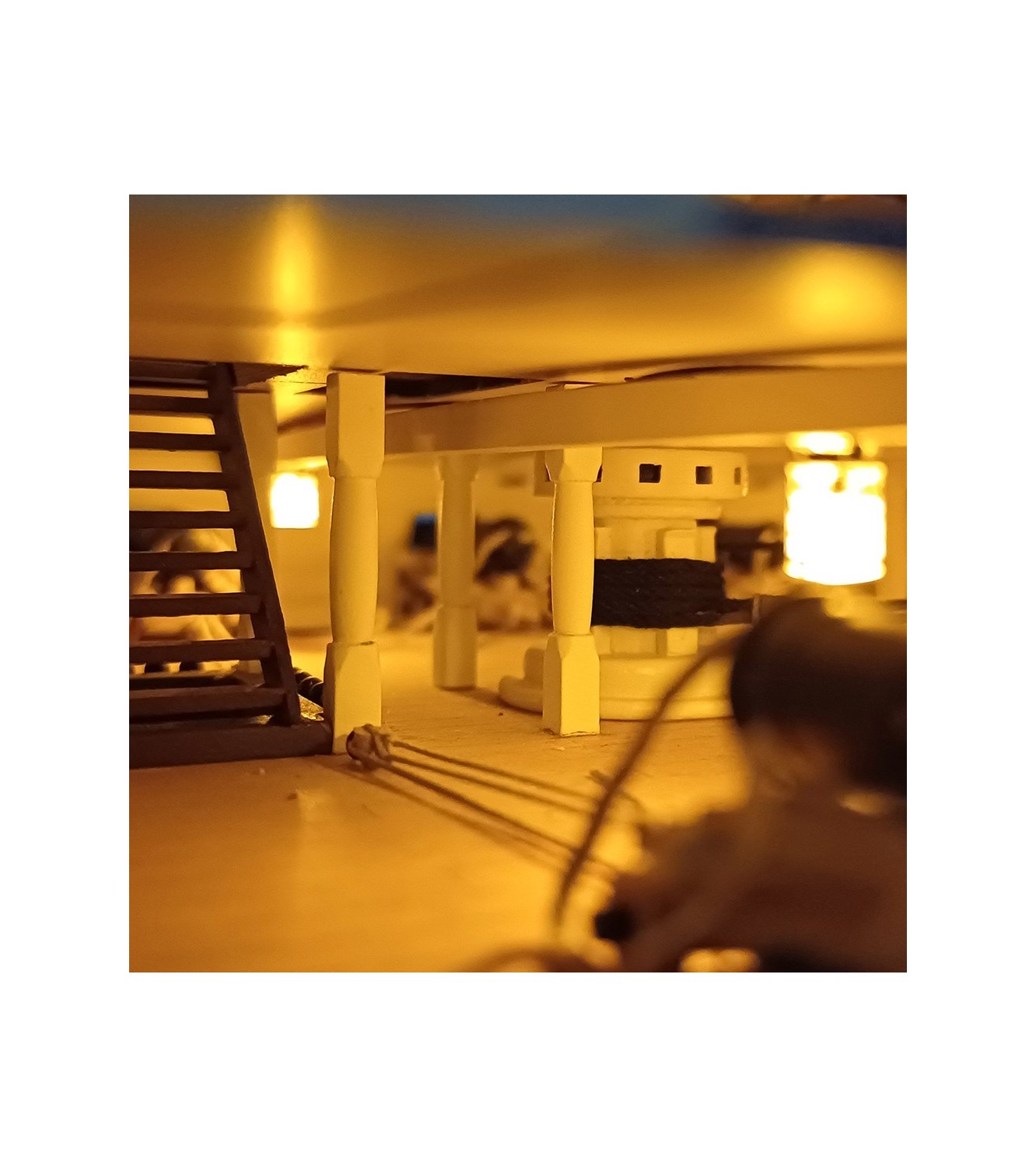 HMS VICTORY Trafalgar 1805 - ANATOMY Version - 1:84 Wooden Scale Model