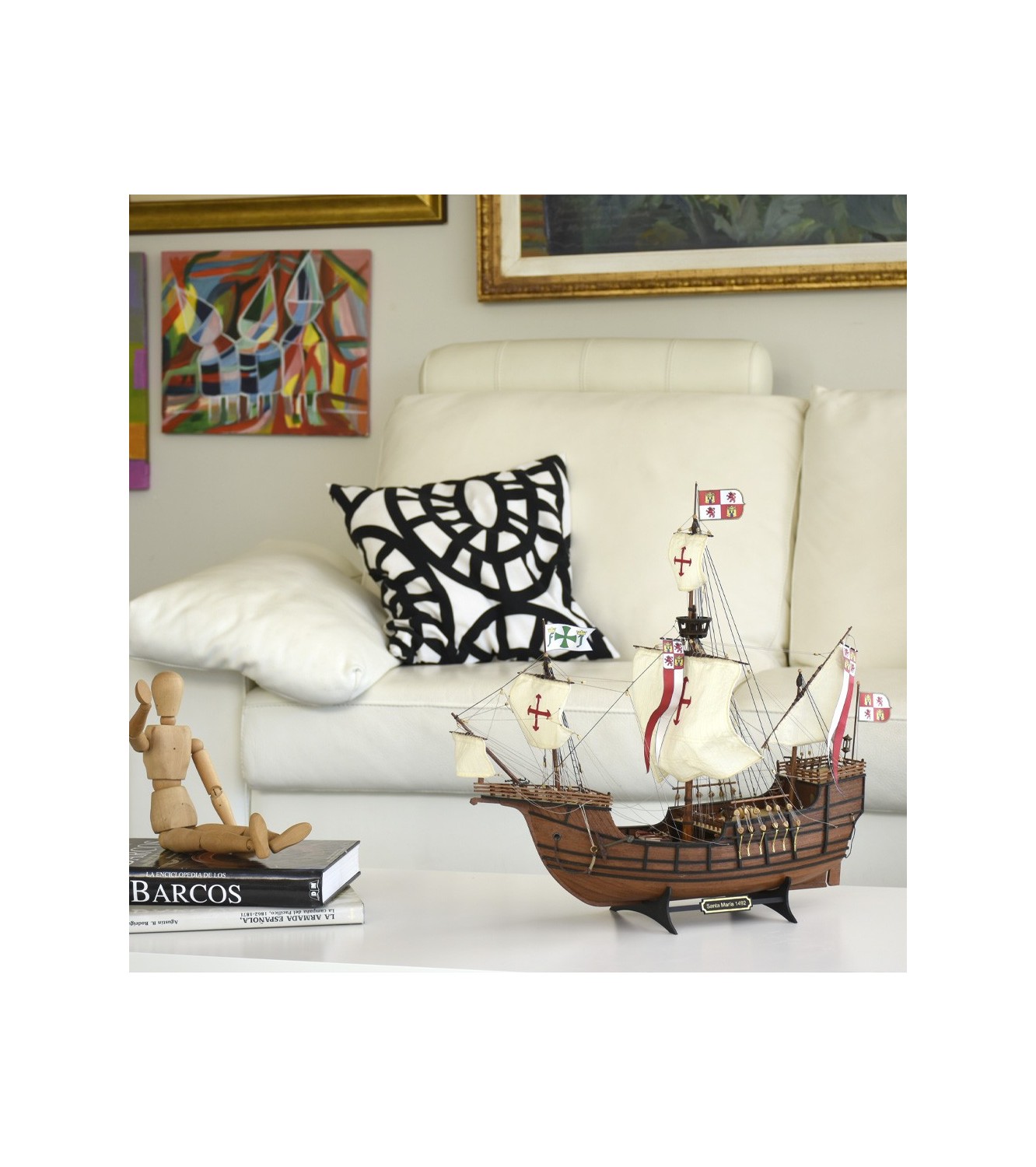 Gift Pack with Ship Model, Figurines, Paints and Tools: Caravel Santa Maria