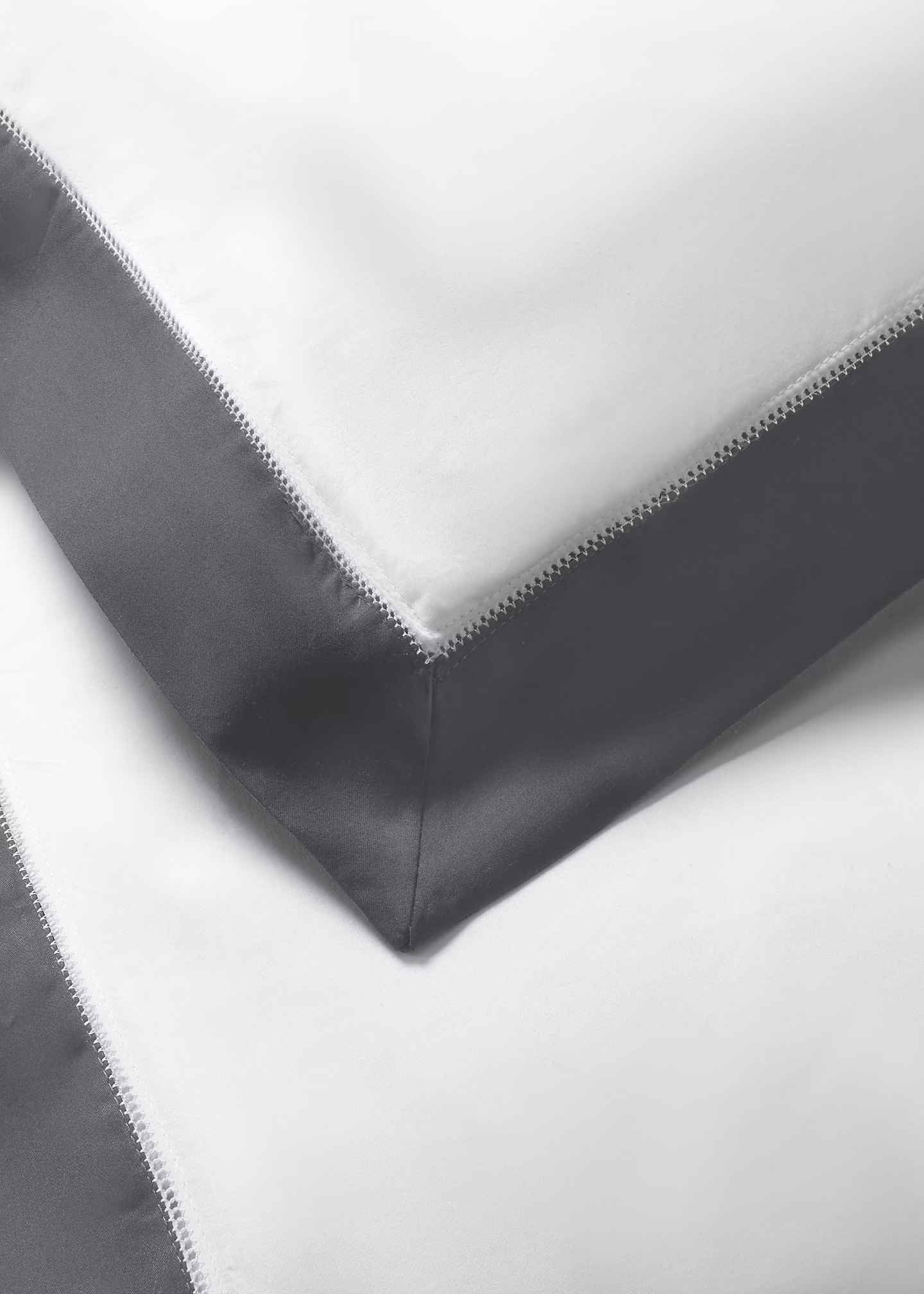 Bettbezug aus Baumwollatlas mit Bordüre - RALPH LAUREN OUTLET